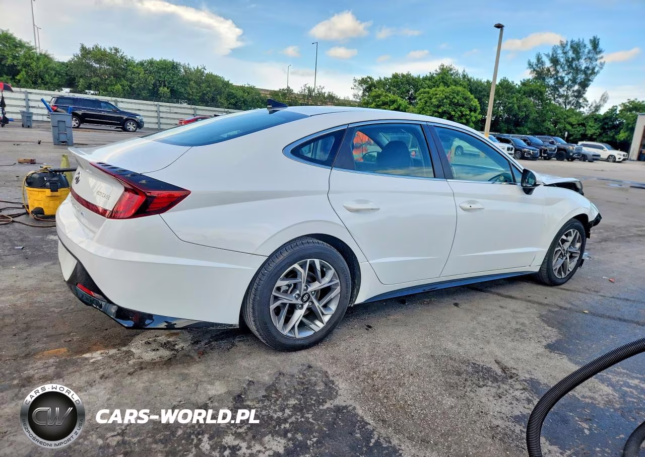 2021 Hyundai Sonata Sel VIN:5NPEL4JA0MH105917 - 3