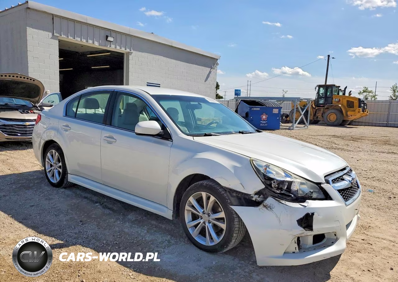 2013 Subaru Legacy 2.5I Premium VIN:4S3BMBC63D3037640 - 4