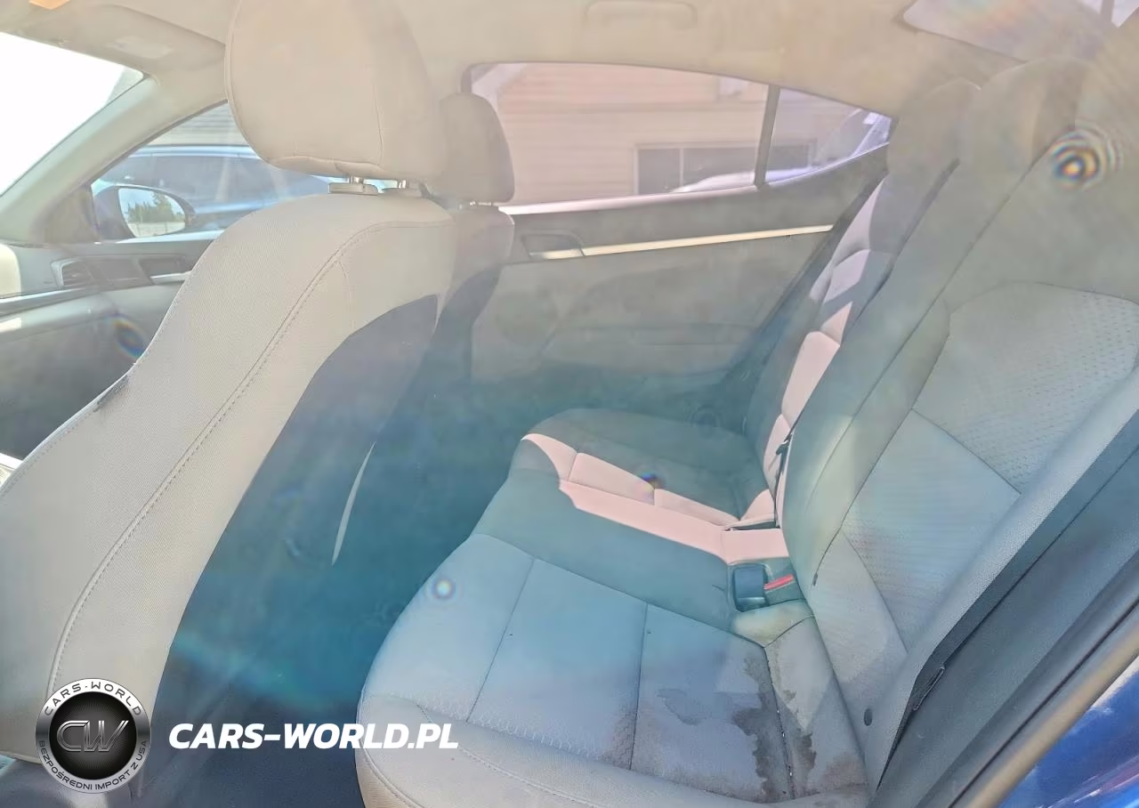 2019 Hyundai Elantra Se VIN:5NPD74LF0KH460821 - 10