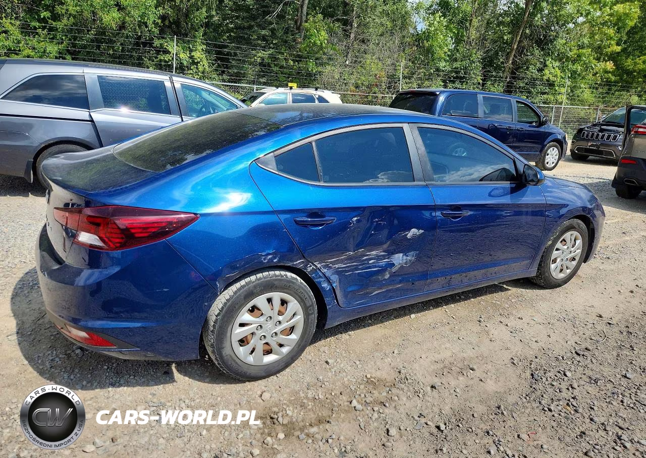 2019 Hyundai Elantra Se VIN:5NPD74LF0KH460821 - 3