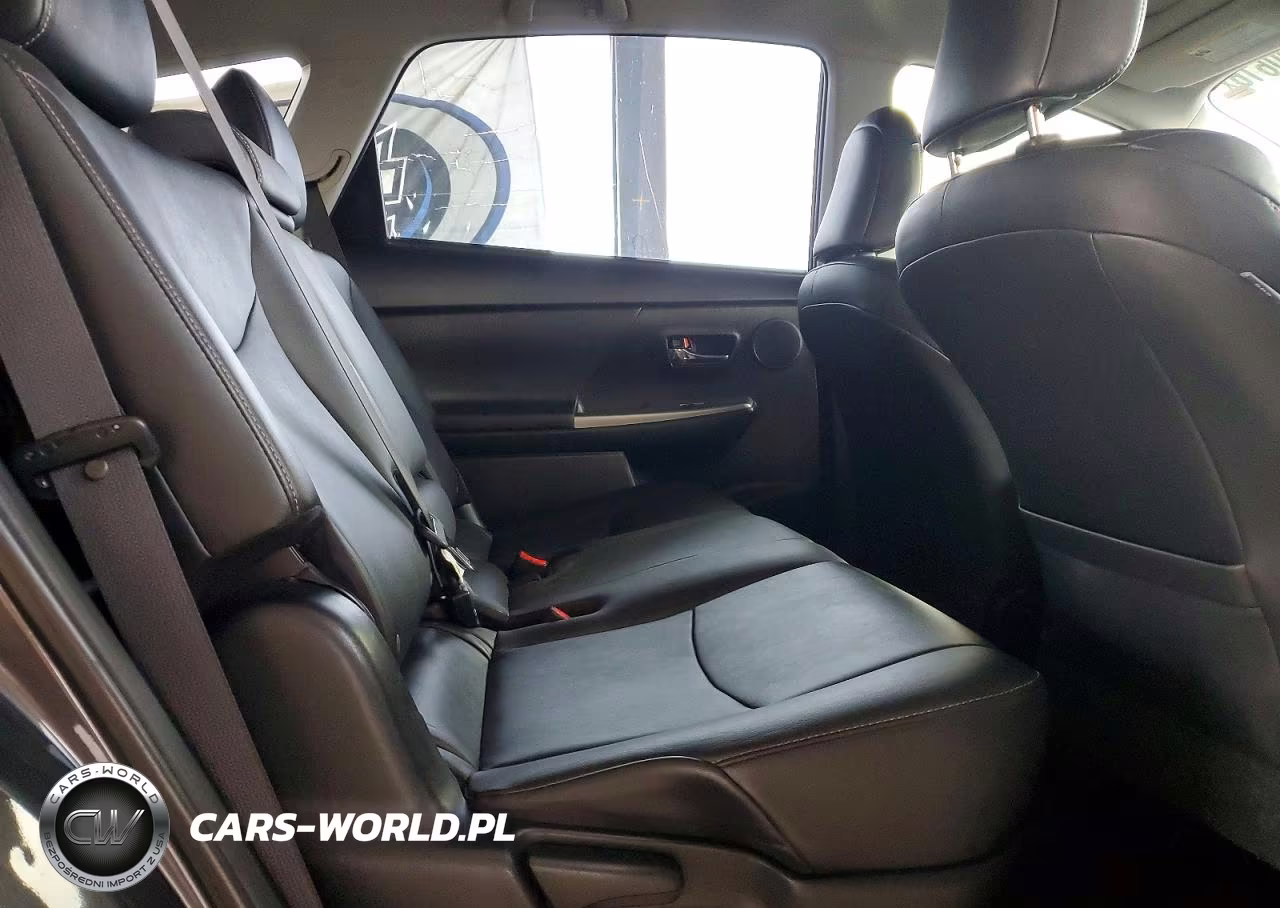 2016 Toyota Prius V Five VIN:JTDZN3EU6GJ046670 - 10