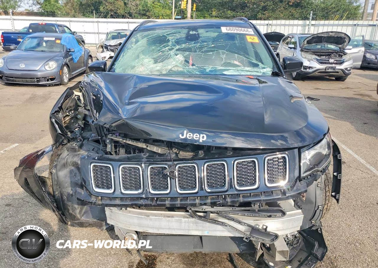 2017 Jeep Compass Latitude VIN:3C4NJDBB4HT666138 - 5