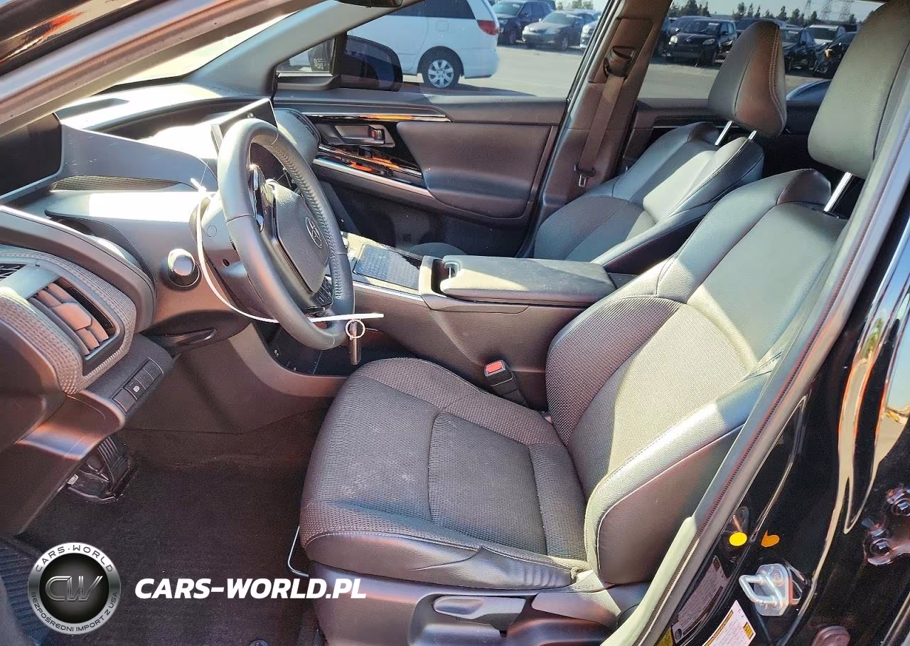 2023 Toyota Bz4X Xle VIN:JTMAAAAA8PA014005 - 7