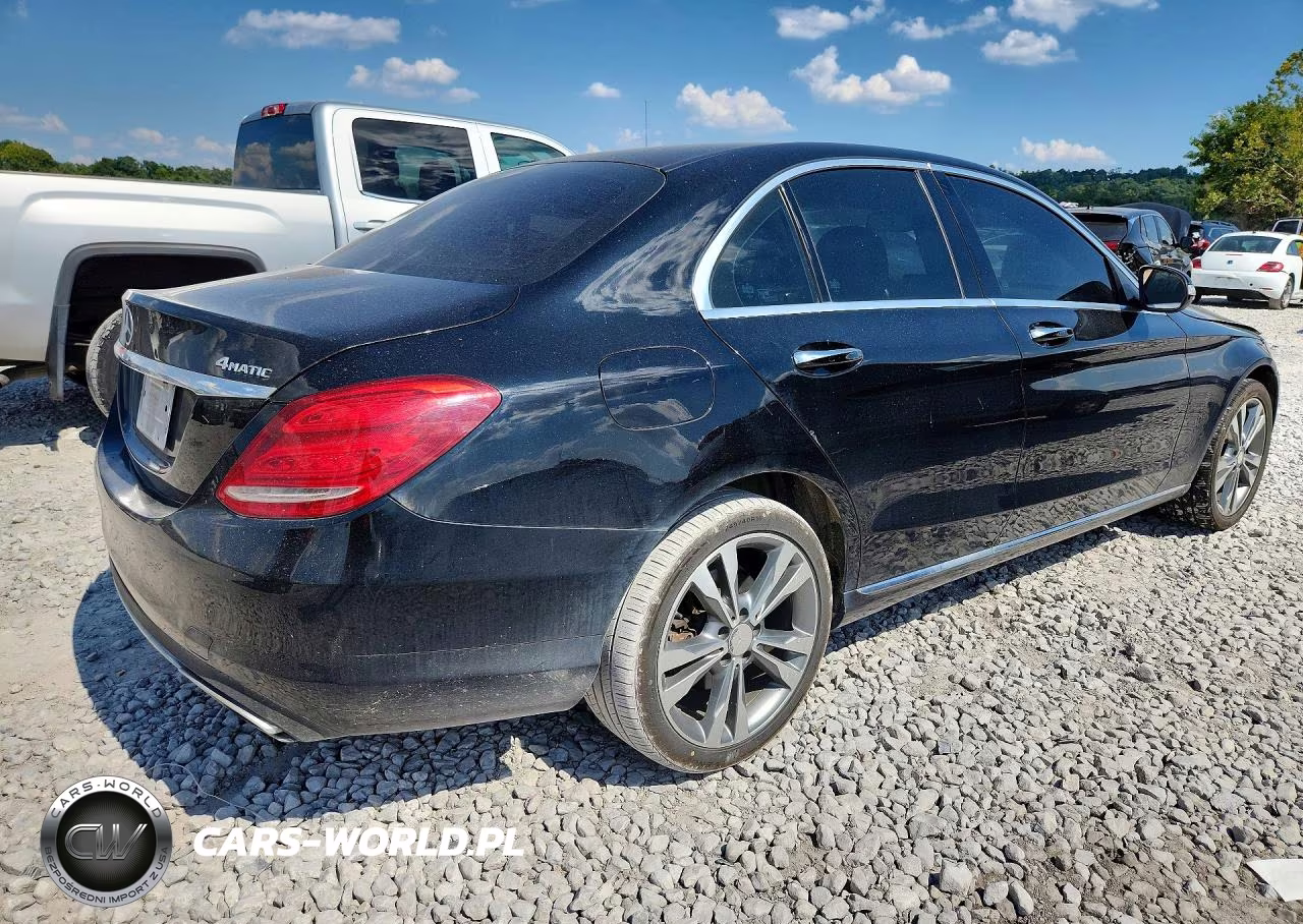 2015 Mercedes-Benz C 300 4Matic VIN:55SWF4KB6FU003735 - 3