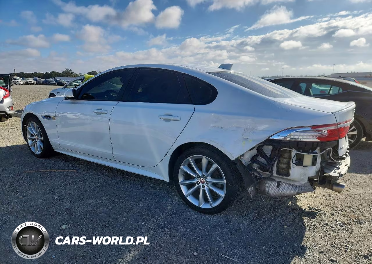 2016 Jaguar Xf R - Sport VIN:SAJBF4BV5GCY16283 - 2