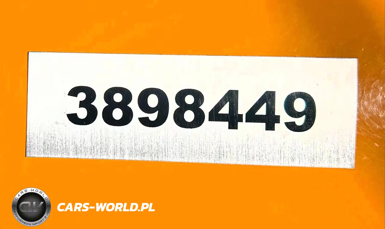 OTHER EXCAVATOR VIN:3898449 - 9