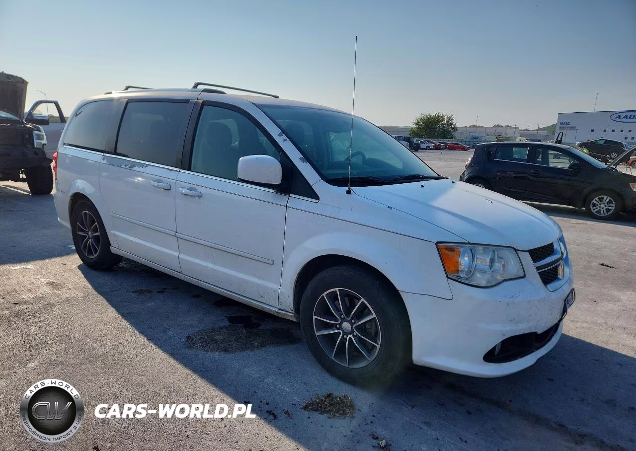 2017 Dodge Grand Caravan Sxt VIN:2C4RDGCG5HR561874 - 4