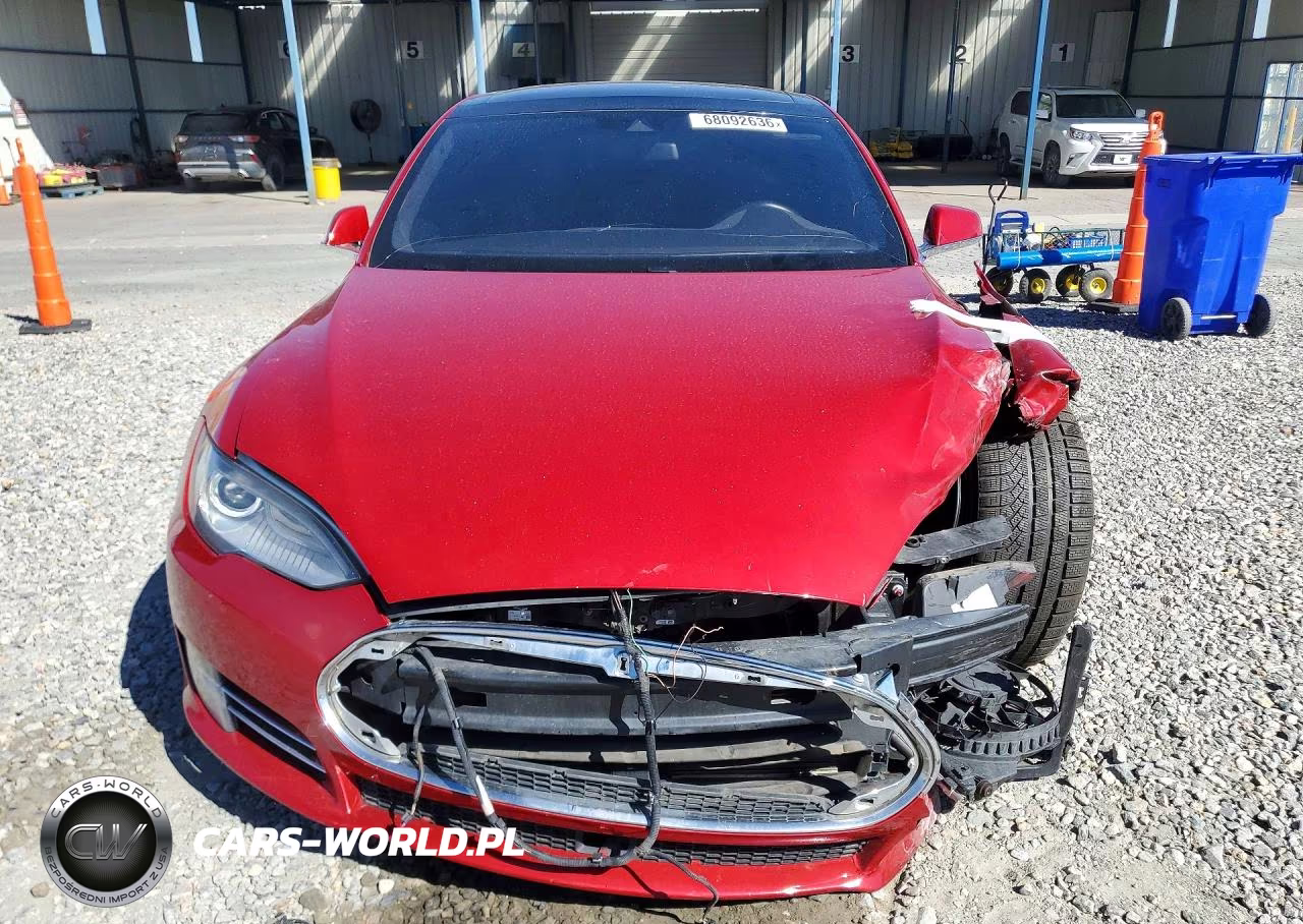 2016 Tesla Model S VIN:5YJSA1E40GF123364 - 5