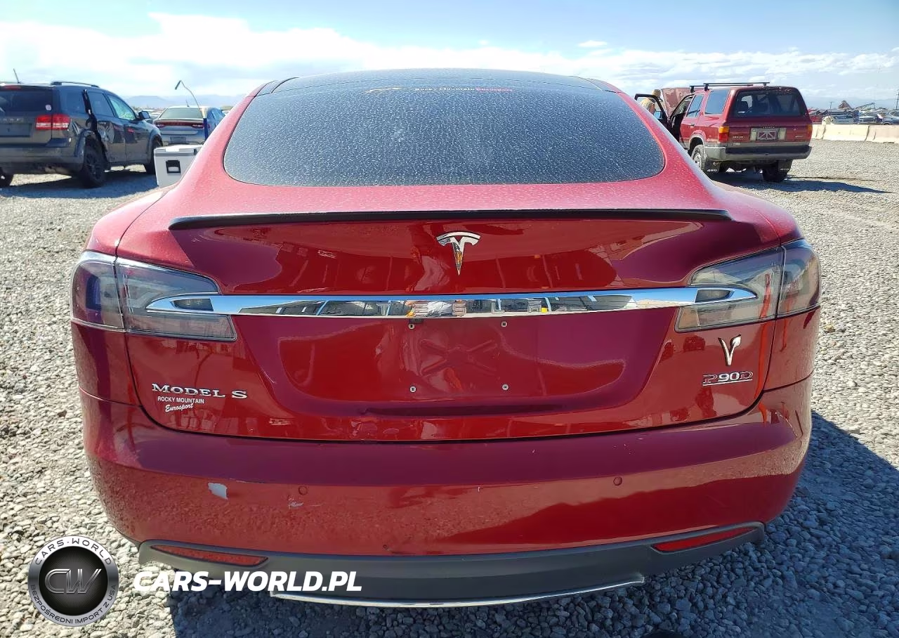 2016 Tesla Model S VIN:5YJSA1E40GF123364 - 6