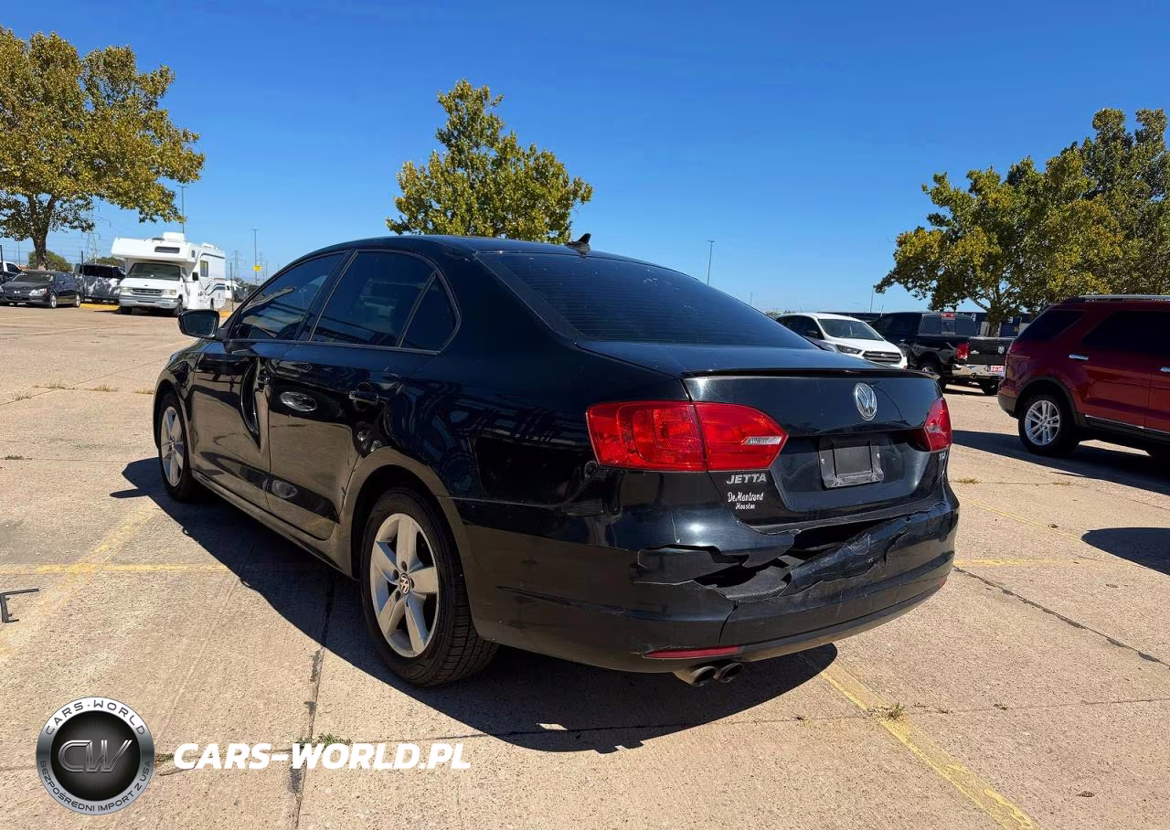 2012 Volkswagen Jetta Tdi VIN:3VWLL7AJ1CM412382 - 3