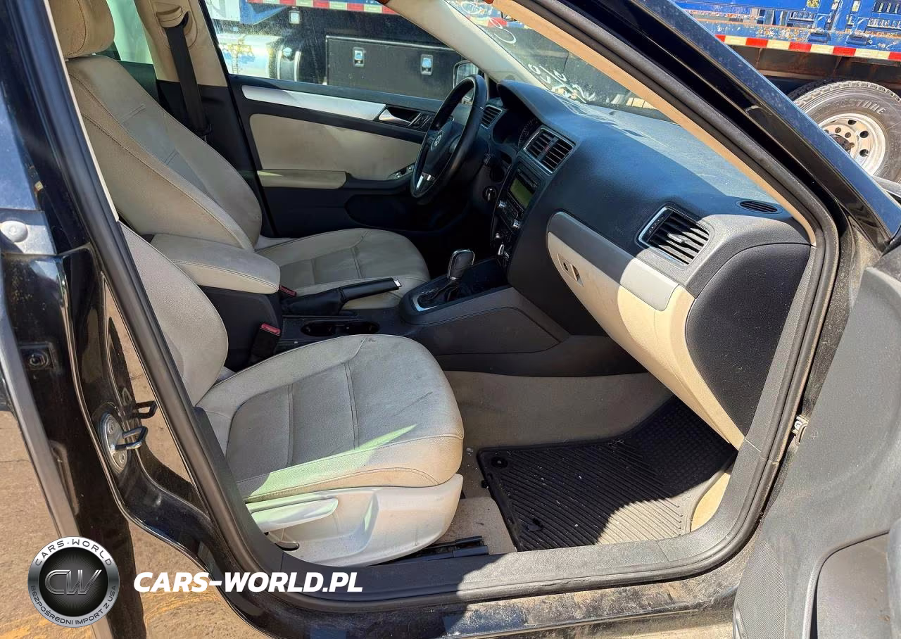 2012 Volkswagen Jetta Tdi VIN:3VWLL7AJ1CM412382 - 5