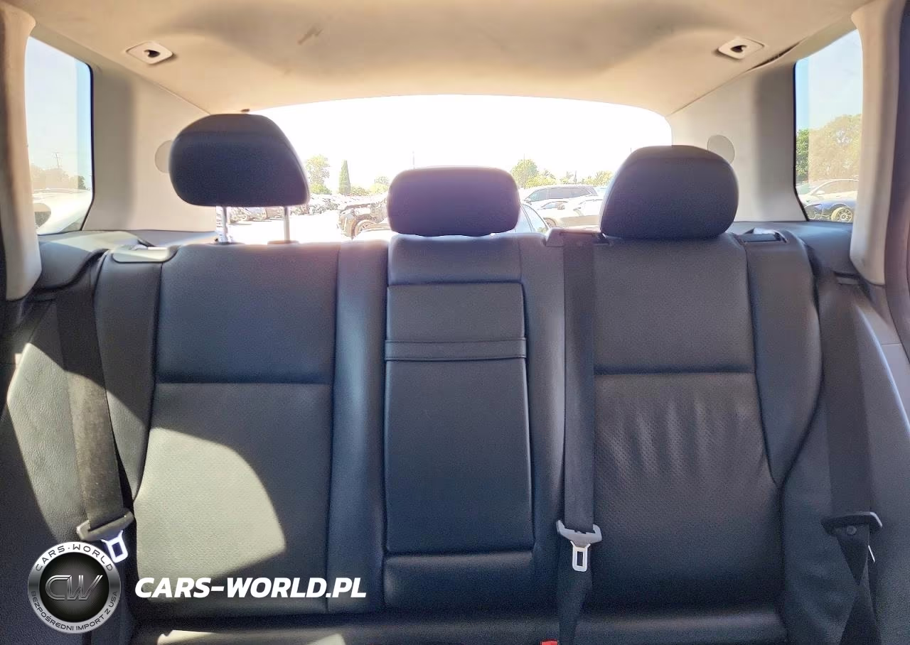 2010 Mercedes-Benz Glk 350 VIN:WDCGG5GB6AF335870 - 10