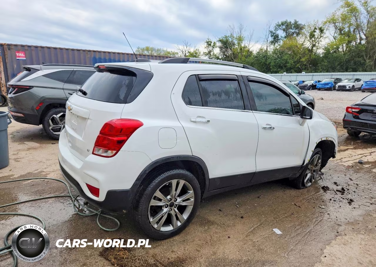 2020 Chevrolet Trax 1Lt VIN:KL7CJPSBXLB078115 - 3