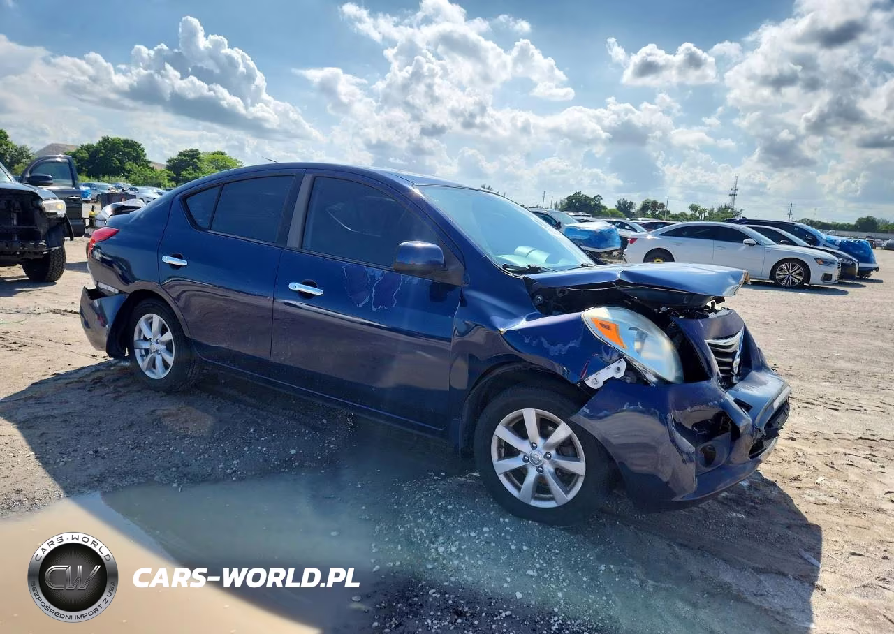 2013 Nissan Versa 1.6 S VIN:3N1CN7AP6DL887246 - 4