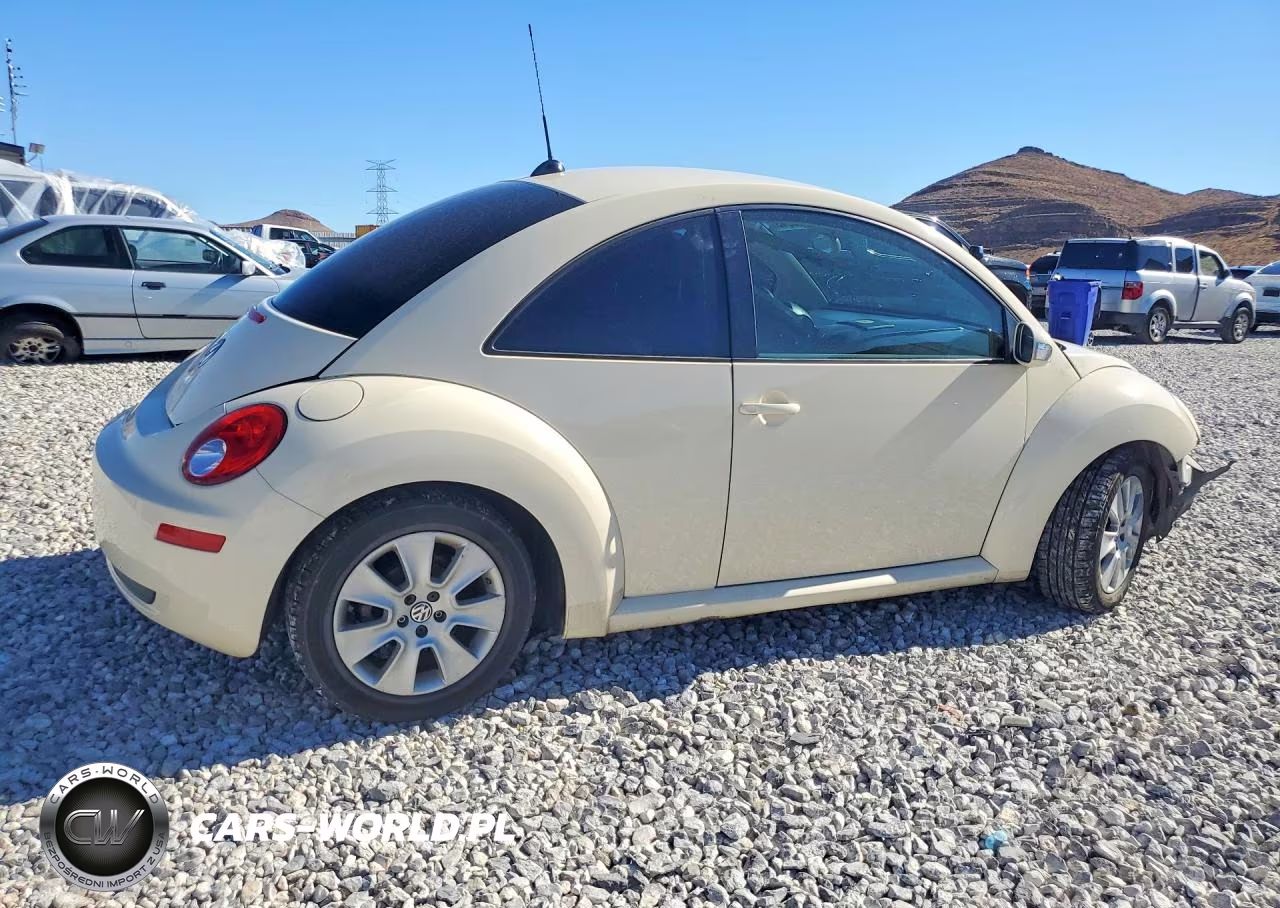 2008 Volkswagen New Beetle S VIN:3VWPG31C58M515733 - 3