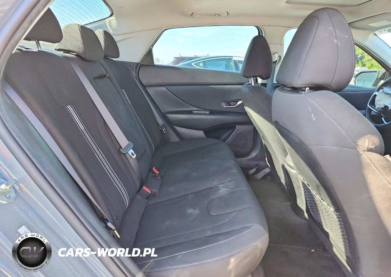 2022 Hyundai Elantra Sel VIN:KMHLN4AG9NU343631 - 10