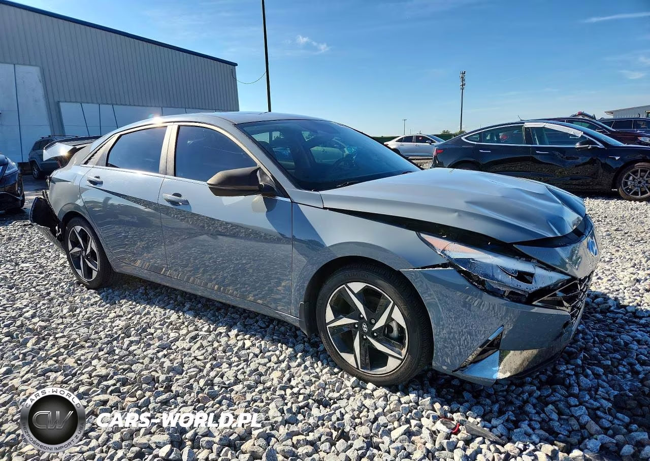 2022 Hyundai Elantra Sel VIN:KMHLN4AG9NU343631 - 4