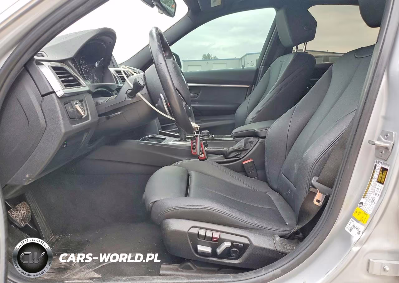 2018 BMW 330 VIN:WBA8B9G56JNU97401 - 7