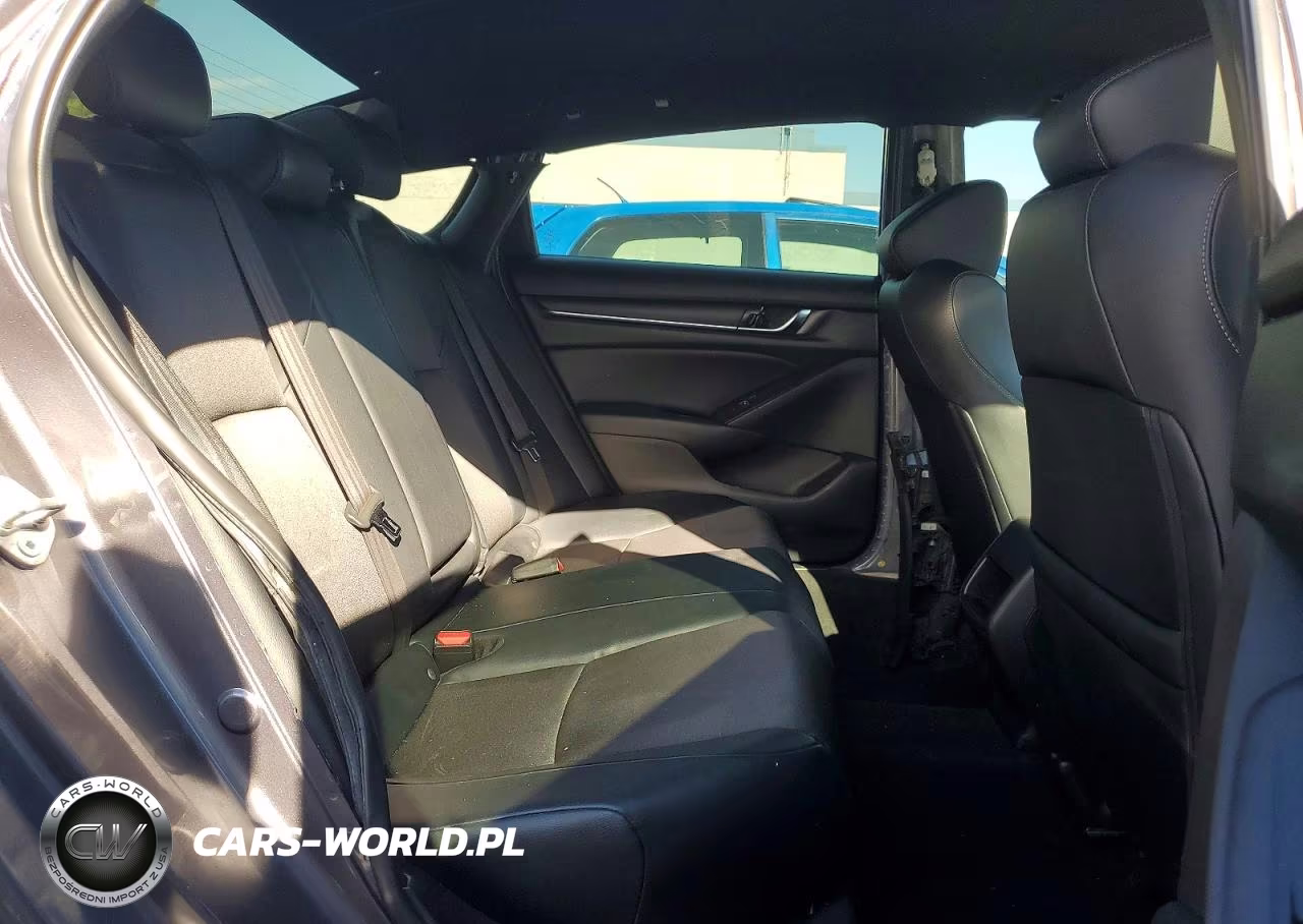 2018 Honda Accord Sport VIN:1HGCV1F34JA240848 - 10