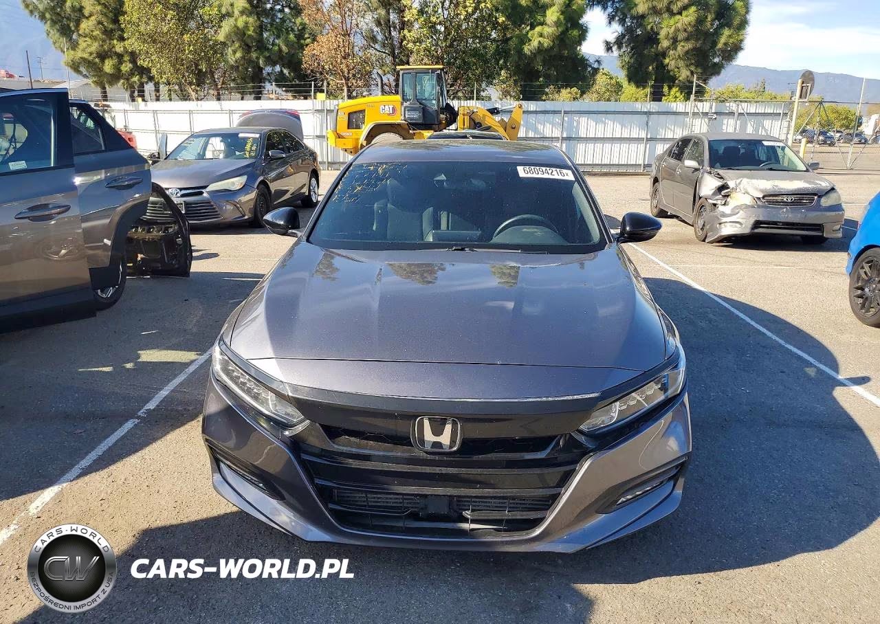 2018 Honda Accord Sport VIN:1HGCV1F34JA240848 - 5