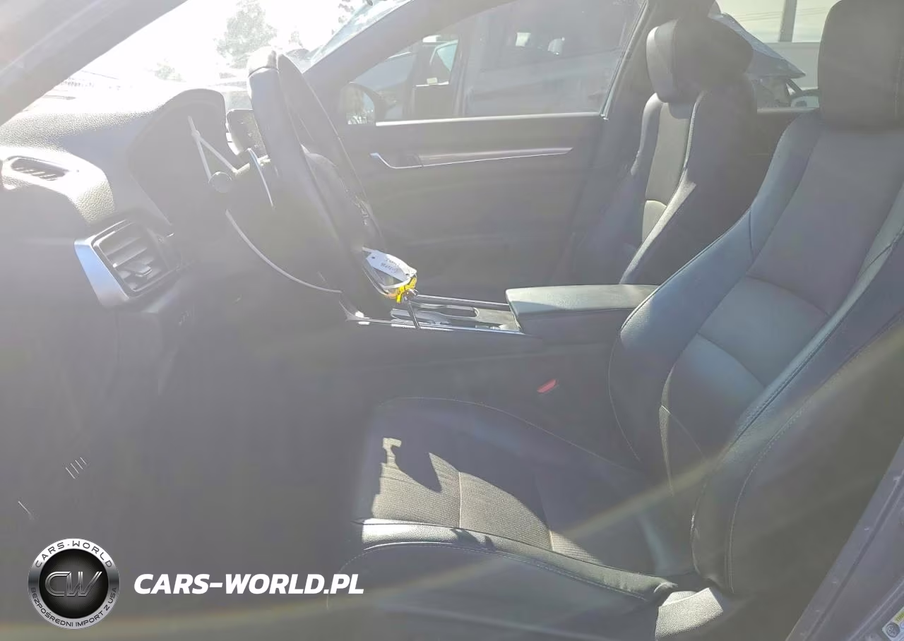 2018 Honda Accord Sport VIN:1HGCV1F34JA240848 - 7