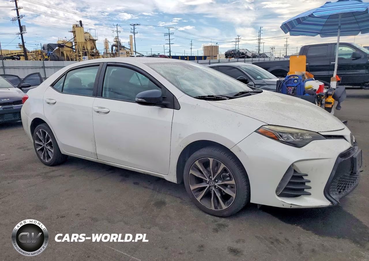 2019 Toyota Corolla Se VIN:5YFBURHE3KP895980 - 4