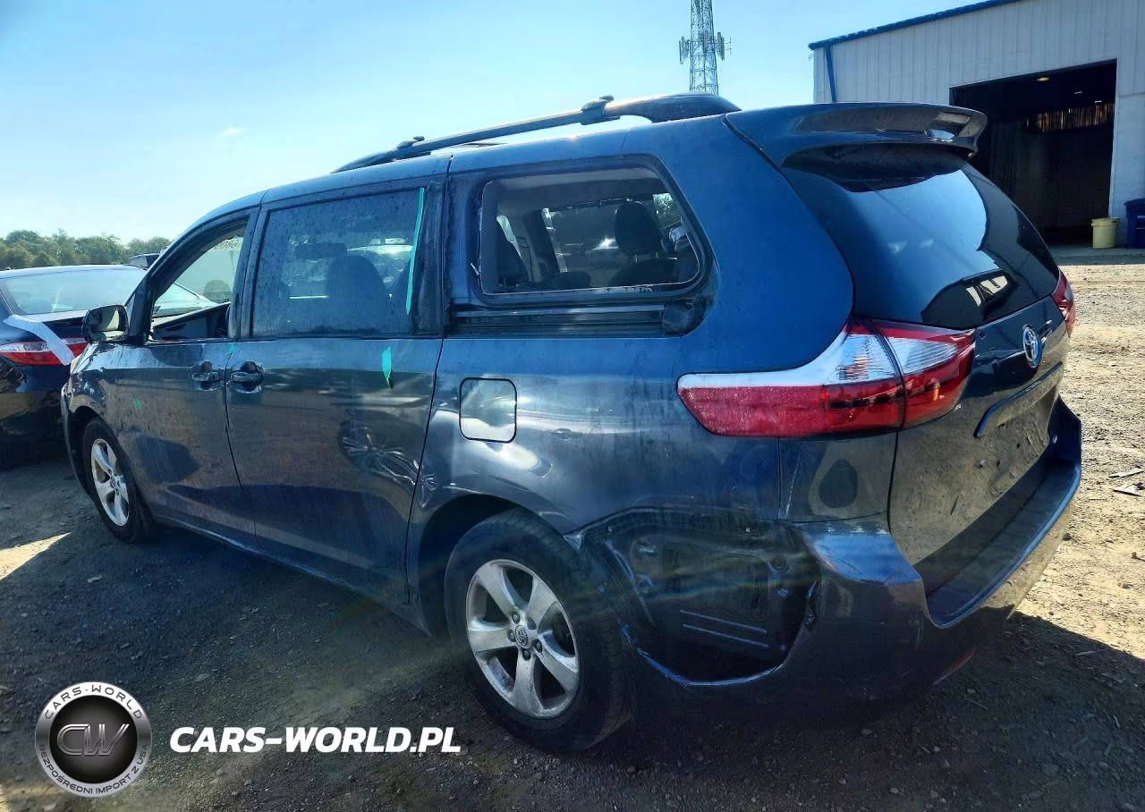 2016 Toyota Sienna Le VIN:5TDKK3DC8GS754375 - 2
