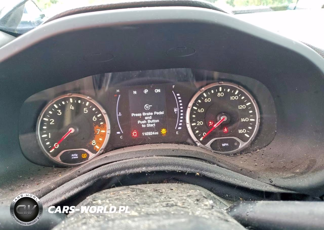 2018 Jeep Renegade Latitude VIN:ZACCJBBB9JPJ43851 - 9