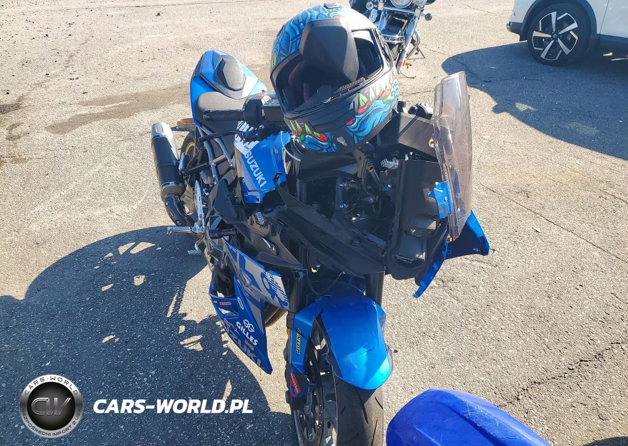 2024 Suzuki Gsx800 F VIN:JS1EM13B0R7101244 - 2