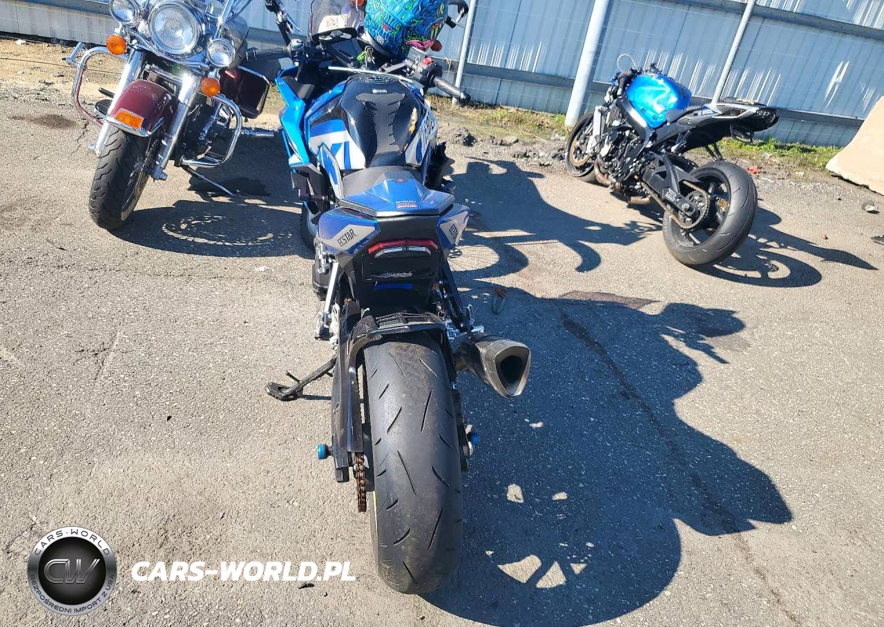 2024 Suzuki Gsx800 F VIN:JS1EM13B0R7101244 - 4