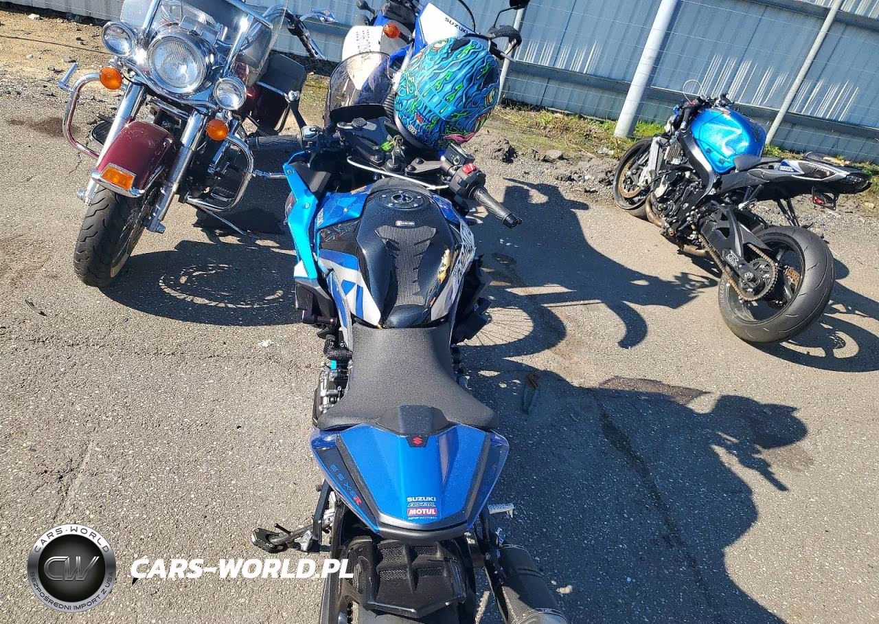 2024 Suzuki Gsx800 F VIN:JS1EM13B0R7101244 - 6
