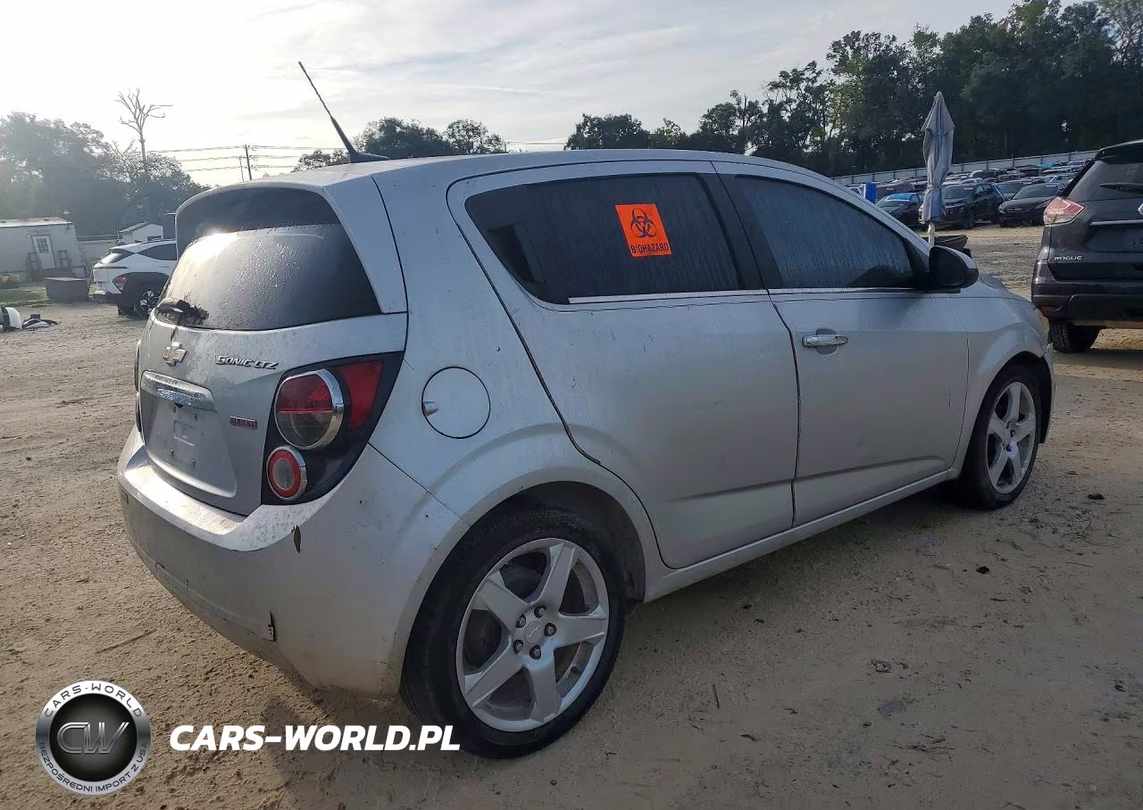 2014 Chevrolet Sonic Ltz VIN:1G1JE6SBXE4242049 - 3