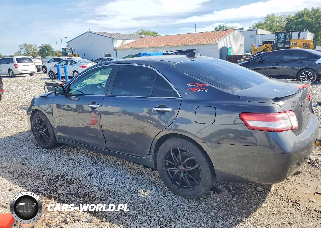 2011 Toyota Camry Le VIN:4T1BF3EK6BU135901 - 2