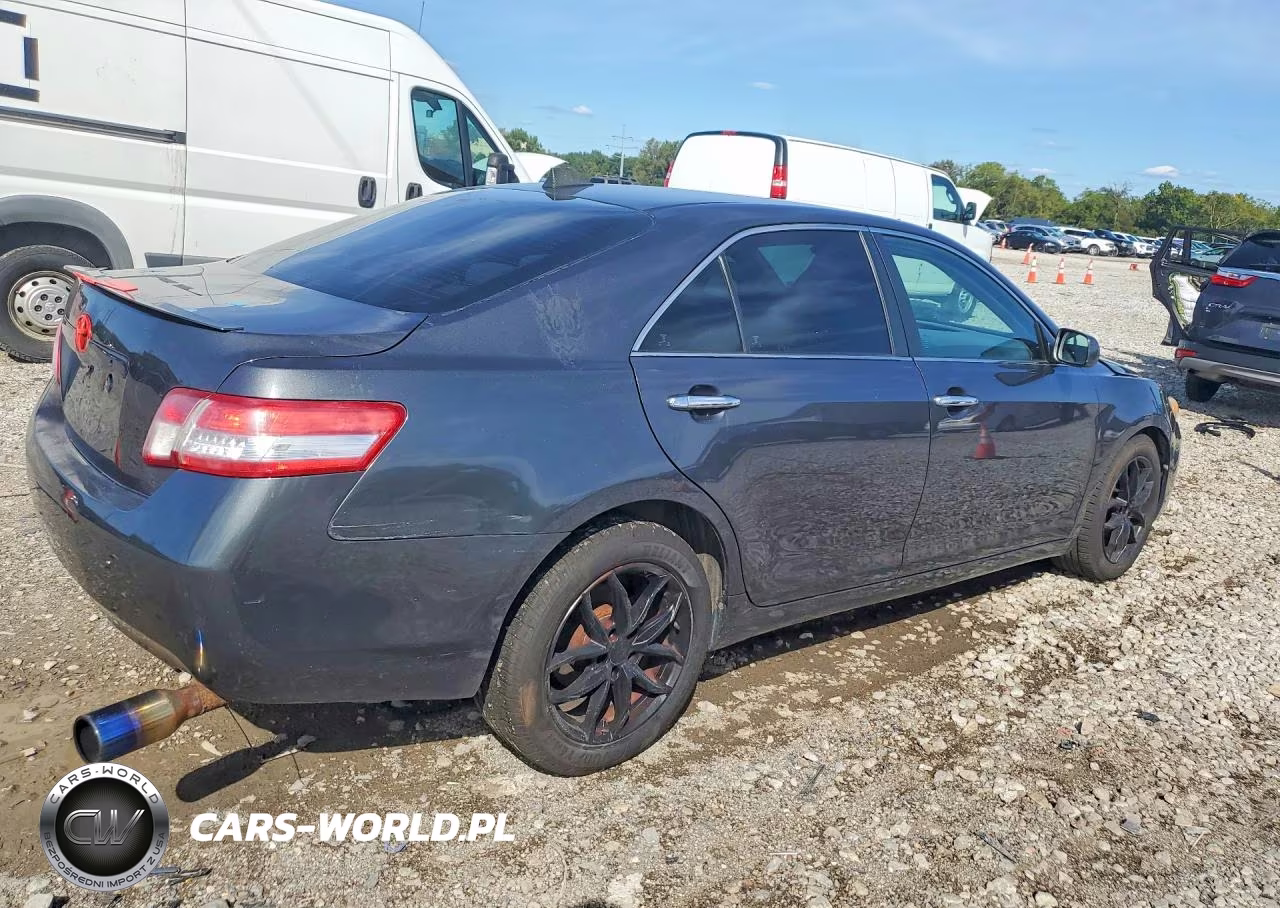 2011 Toyota Camry Le VIN:4T1BF3EK6BU135901 - 3