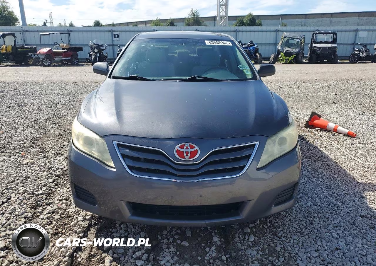 2011 Toyota Camry Le VIN:4T1BF3EK6BU135901 - 5