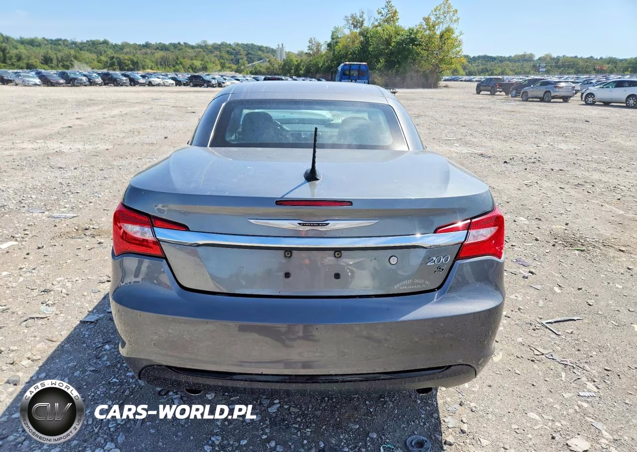 2012 Chrysler 200 S VIN:1C3BCBGG7CN132215 - 6