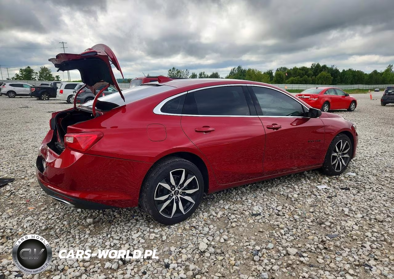 2024 Chevrolet Malibu Rs VIN:1G1ZG5ST3RF118165 - 3