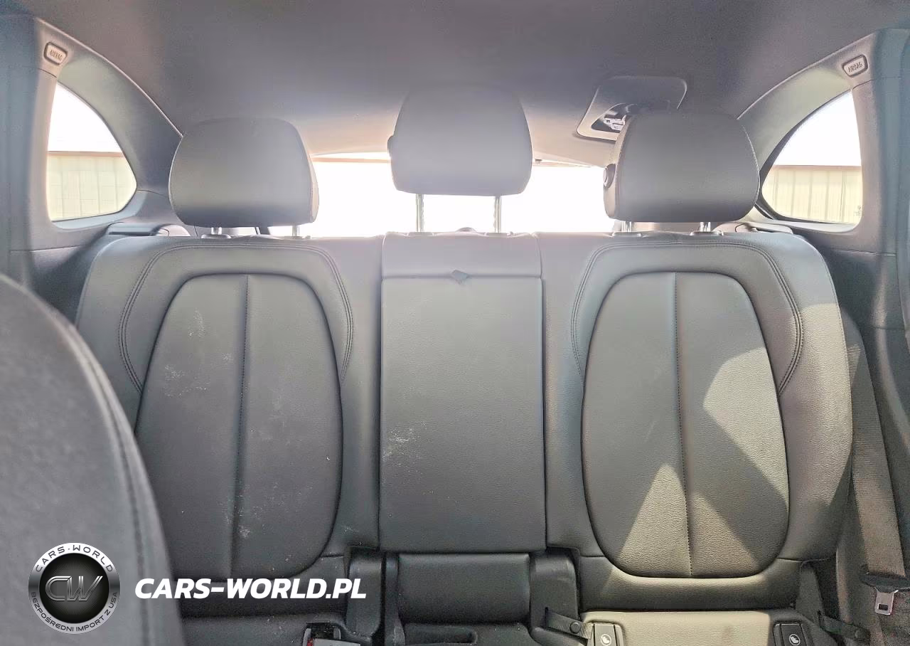 2018 BMW X1 Sdrive28I VIN:WBXHU7C3XJ5H44690 - 10
