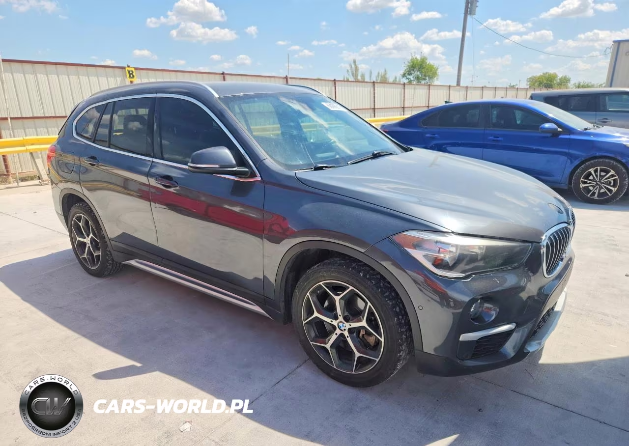 2018 BMW X1 Sdrive28I VIN:WBXHU7C3XJ5H44690 - 4