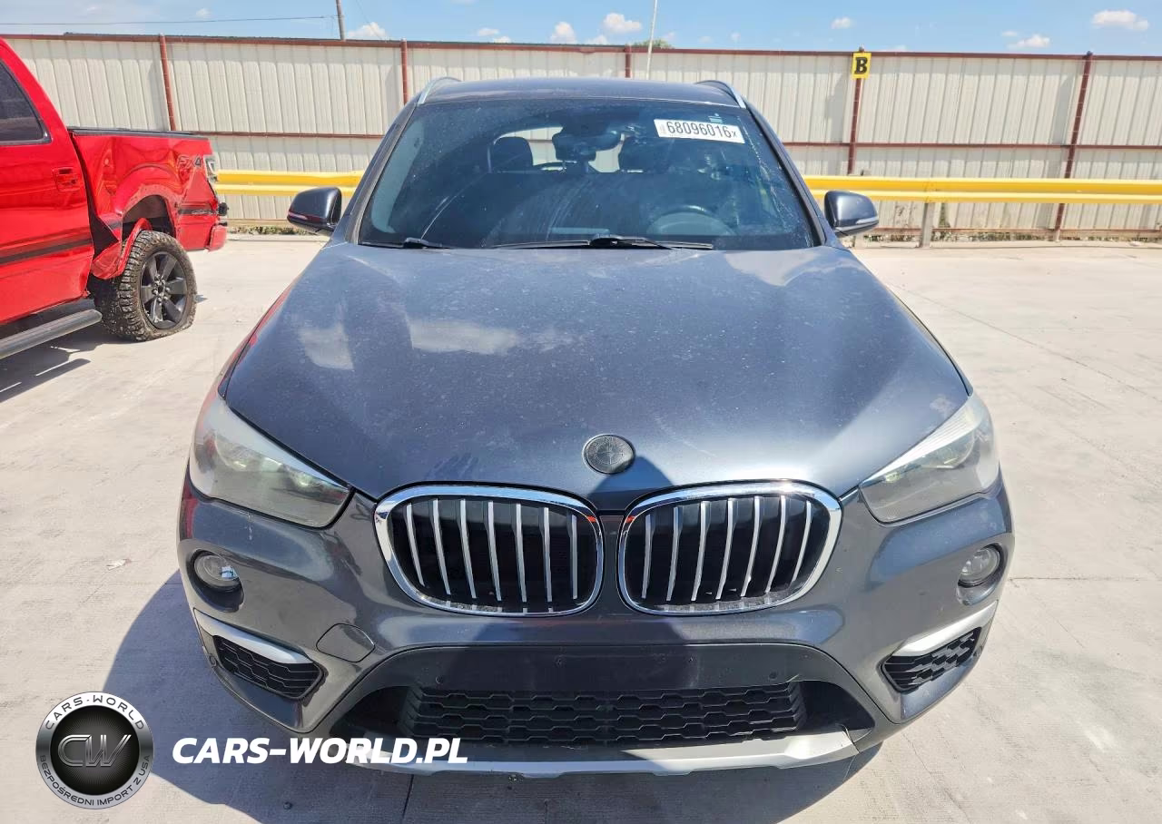 2018 BMW X1 Sdrive28I VIN:WBXHU7C3XJ5H44690 - 5