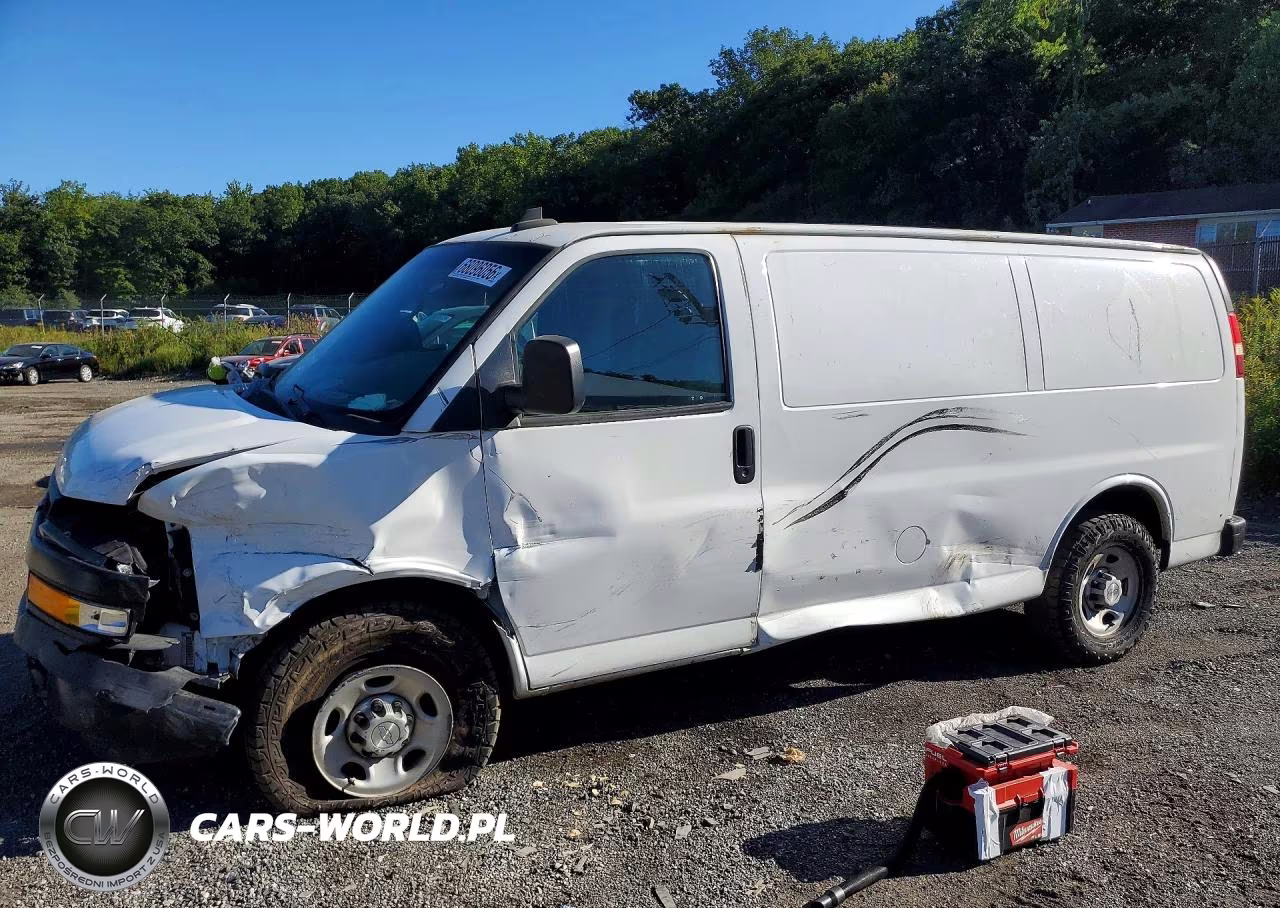 2020 Chevrolet Express Delivery Van – zdjęcie 1 z 13
