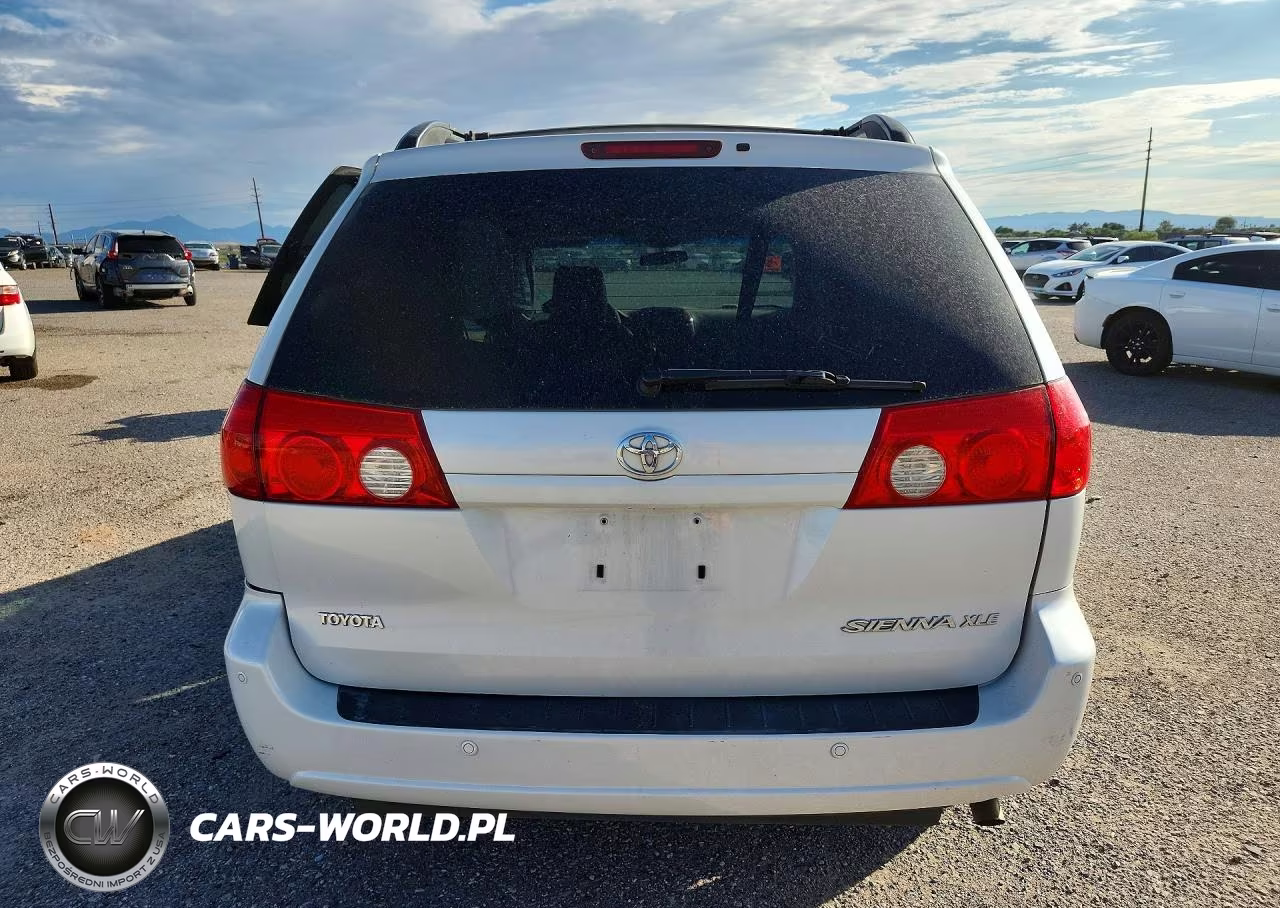 2010 Toyota Sienna Xle VIN:5TDYK4CC3AS335844 - 6