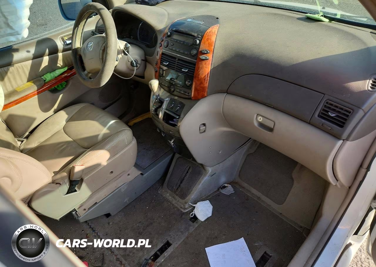 2010 Toyota Sienna Xle VIN:5TDYK4CC3AS335844 - 8