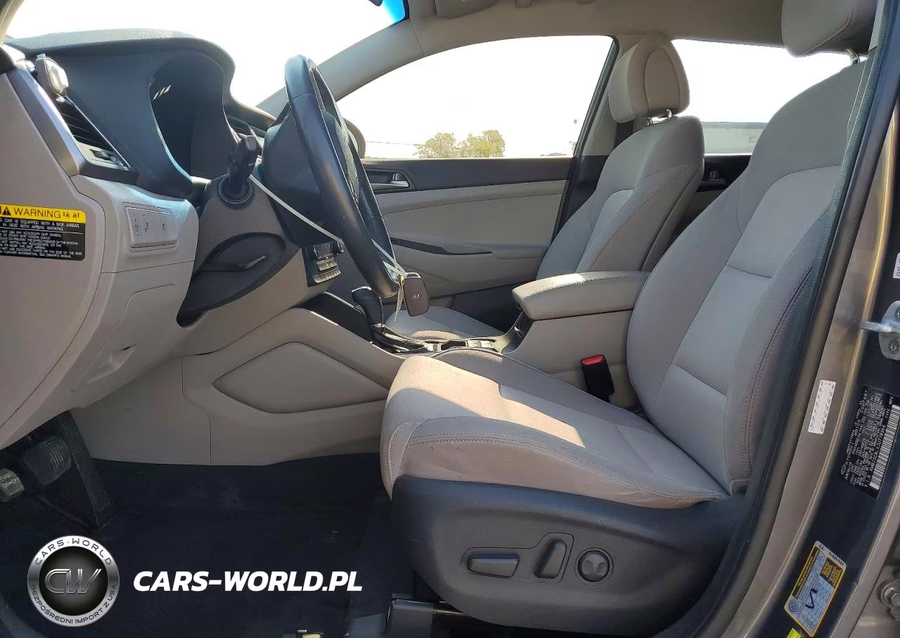 2018 Hyundai Tucson Sport VIN:KM8J3CALXJU778964 - 7