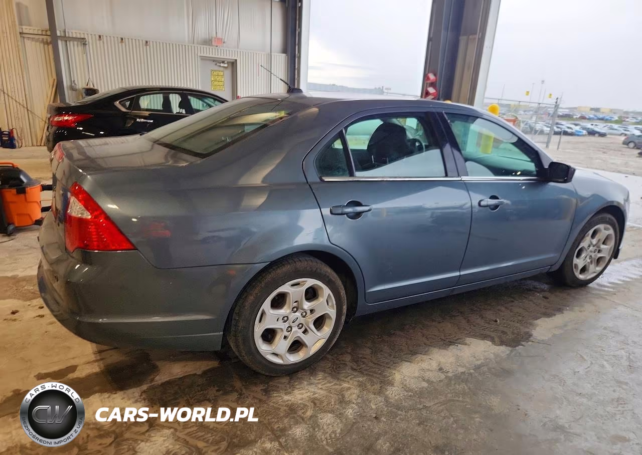 2011 Ford Fusion Se VIN:3FAHP0HA6BR121541 - 3