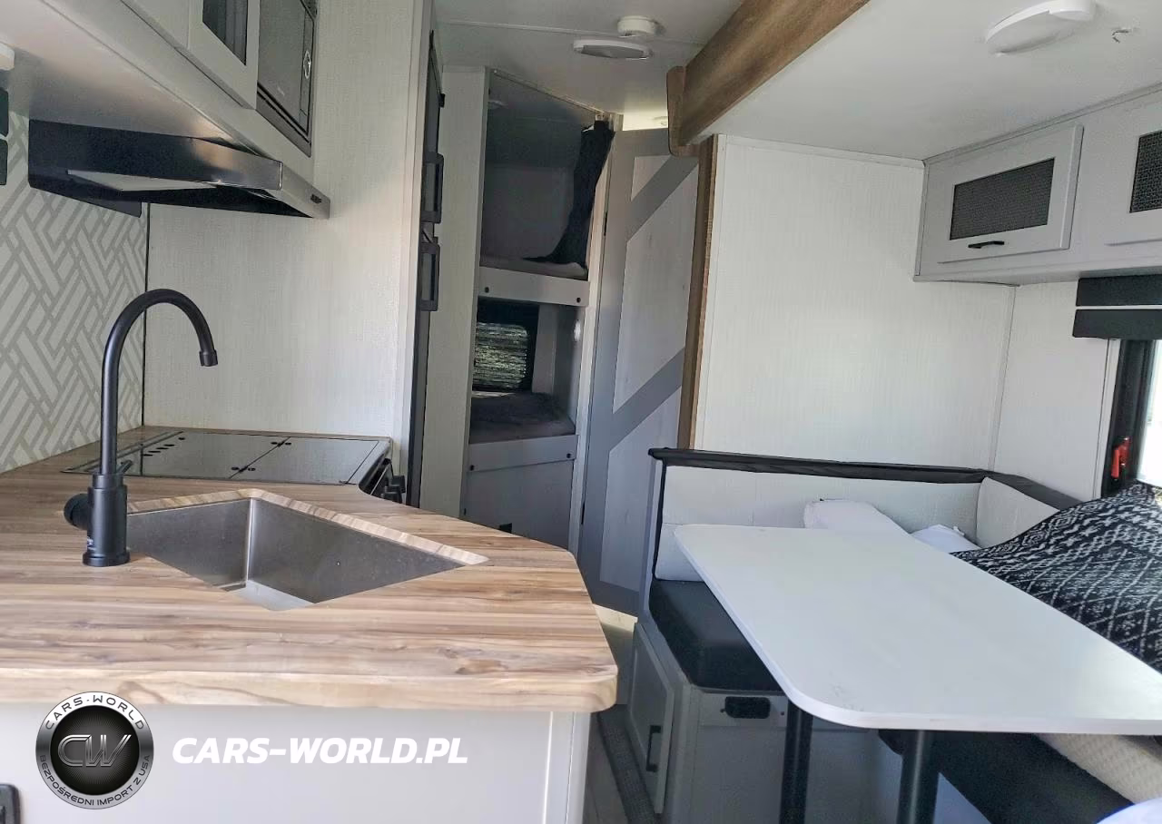 2024 Heartland North Trail Camper VIN:5SFNB2821RN529665 - 6