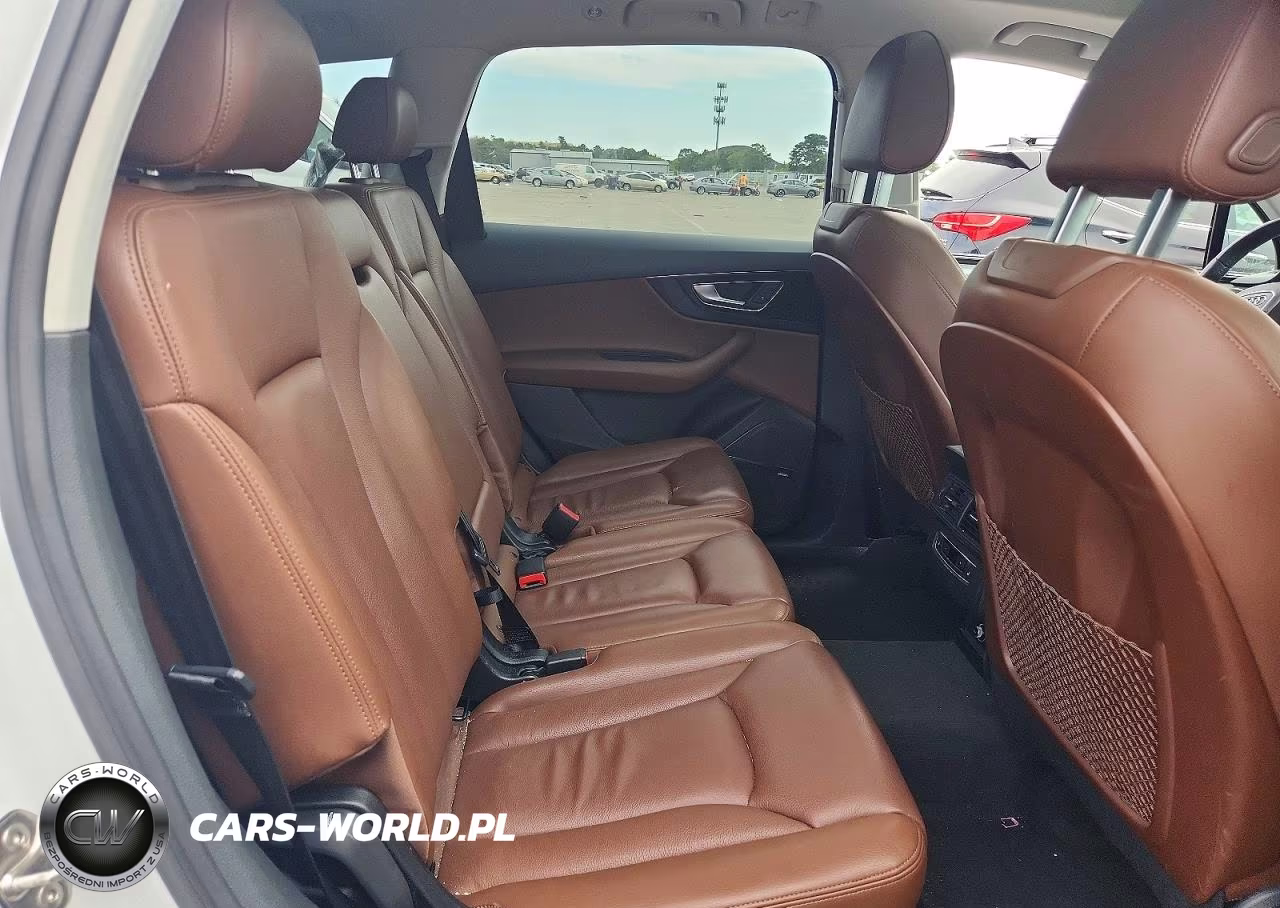 2019 Audi Q7 Premium Plus VIN:WA1LAAF71KD001409 - 11