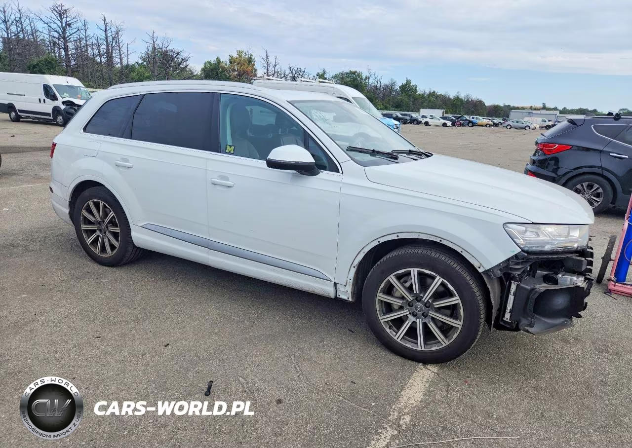 2019 Audi Q7 Premium Plus VIN:WA1LAAF71KD001409 - 4