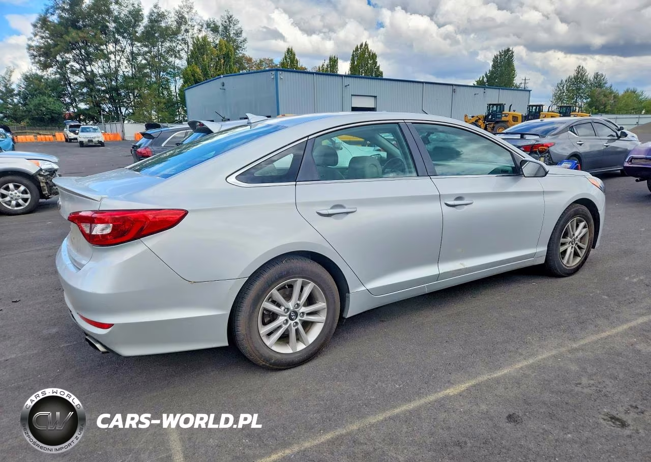 2016 Hyundai Sonata Se VIN:5NPE24AF5GH268341 - 3