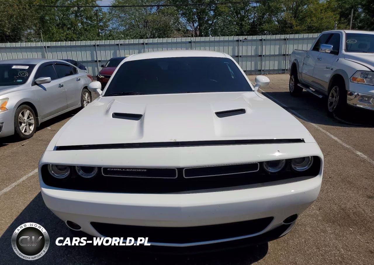 2023 Dodge Challenger Sxt VIN:2C3CDZAG4PH644984 - 5